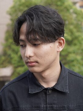 リット バイ フィフス 鹿児島中央駅店(Lit. by fifth) センターパートニュアンスパーマフェザーパーマカルマパーマ韓国