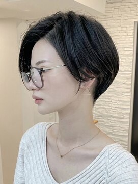 メモリーズ 表参道(Memories) ショートヘア/ボブ/可愛い丸み/簡単スタイリング/20代30代