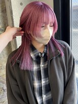 ソル ジングウマエ(SOL JINGUMAE)&nbsp;mayu//ブリーチカラーピンクウルフレイヤーハッシュカット