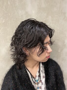 山野愛子美容室 銀座店 無造作スパイラルパーマ/メンズパーマ/黒髪