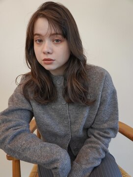 シキムーン 横浜(siki MOON) グレージュ/レイヤーカット[横浜/横浜駅]