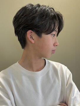 ザメンバイリオス(THE MEN. BY LIOS) ナチュラルな色気増し大人パーマスタイル