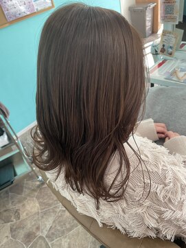 ヘアーディア みどり店(Hair...DiA) 柔らかベージュ×くびれミディアム