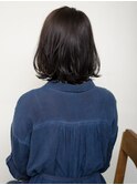 ダークトーンのフェミクールボブ