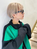 トルネード(TORNADO) 外国人風ショート ホワイトベージュ マッシュショート t125