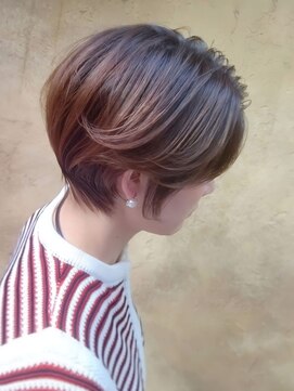 ビュートリアム 梅田(BEAUTRIUM) 大人ショート/可愛いショート/大阪/梅田/美容室