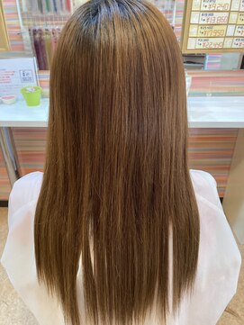エクステンション スパイスガール(SPICE GIRL) なじませカットとエクステ
