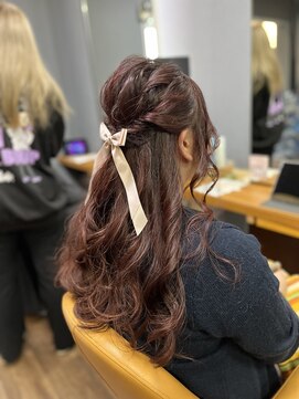 リッツファミリーズ ニコ本原店(RIT FAMILY Z) 束感ハーフアップ