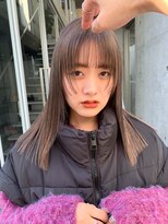 ローウェ 二子玉川(Louwe)&nbsp;ボブ/大人かわいい/フェザーバング/透け感グレージュ