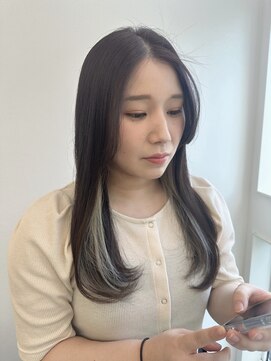 グリ(GURI) ☆隠せるインナーカラー☆グレージュカラー×シルバー/福島市