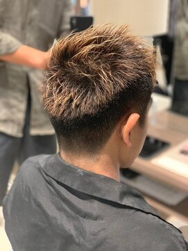 アース 高円寺店(HAIR & MAKE EARTH) メンズ刈り上げスタイル《earth_aoyagi0415》