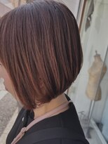 イチロクハチ(168 ichirokuhachi)&nbsp;前下がりショートボブ