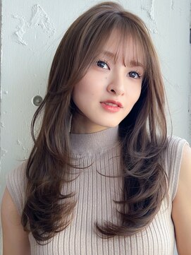 アグノス 青山(Agnos) レイヤーカット暗めカラーフェイスフレーミングデザインカラー