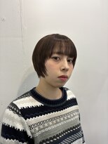 エスカーラ 町田(THE ESCALA)&nbsp;20代30代ショート前髪あり前髪なし顔周りレイヤーカットオリーブ
