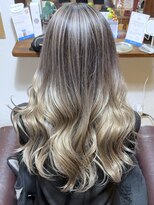 ブレイズヘアー(BLAZEhair)&nbsp;【他店修正】ナチュラルグレージュバレイヤージュ×ブリーチ２回