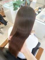 フォルテ 榛原パームス店&nbsp; 大人ガーリーダークアッシュ似合わせカットミディアムレイヤー