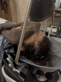 ラシーマ(LA-CIMA)の写真/[育毛を促す]ヒト幹細胞ドライヘッドスパに頭身浴★マンツーマン施術でリラックス♪日々の疲れを癒しに...!