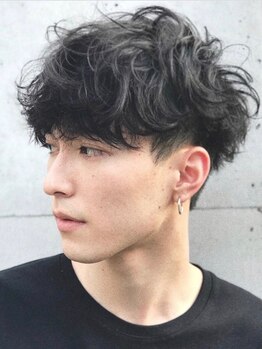 Belle 大手町・日本橋 men's & women’s【８月２０日 NEW OPEN（予定）】の写真/数々のメディアで特集が組まれるメンズパーマ。朝のスタイリング時短＆キメすぎないオシャレ感を両方実現！