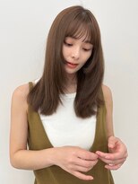 ユーフォリア 青山(Euphoria)&nbsp;大人レイヤーカット×透明感ベージュ