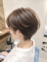 クレメンテ バイ ロスタ(Clemente by Rosta)&nbsp;大人ショート×ショコラベージュ