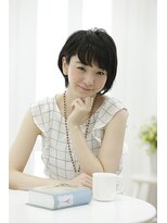 ヘナ ファクトリー 十条店 黒髪でも重くならない☆軽やか大人ショート