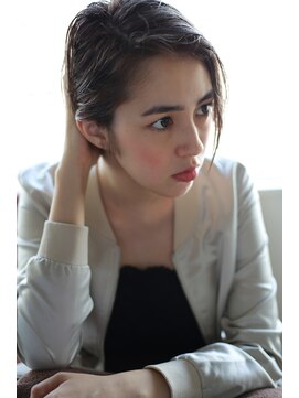 シエナ 渋谷(Siena) Siena アイスカーキグレージュ