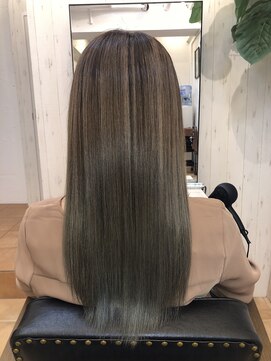 アコンプリッシュ 代官山 恵比寿(accomplish) ミルキーアクアミネコラ