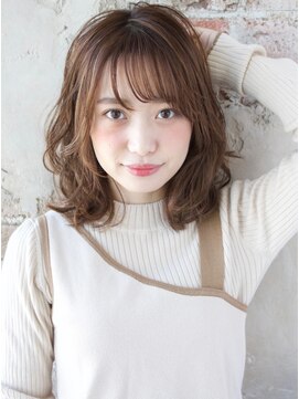 アフロート ルヴア(AFLOAT RUVUA) AFLOAT RUVUA新宿京佳『大人可愛いふわミディのデジタルパーマ』