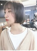 スケルトングレージュ ヘア　ミニボブ
