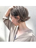 外国人風ボブ ハイライトバレイヤージュ グレージュエアタッチ