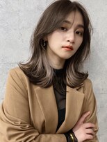 サイン 表参道(SIGN)&nbsp;韓国ヘアグレージュカラーブリーチ無し髪質改善イヤリングカラー