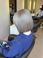 エリスホリエ(Eliss Horie)&nbsp;プツッとボブ×ミルクティーベージュ