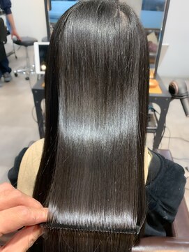 レオン(Re:ON) 縮毛矯正×ロングヘア