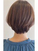 女性らしいショートスタイル