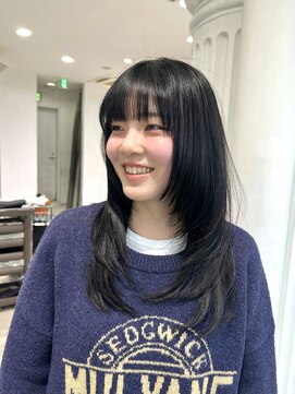 エアー 青山(AIR) レイヤーカット/ロングレイヤー/ダークカラー/10代.20代