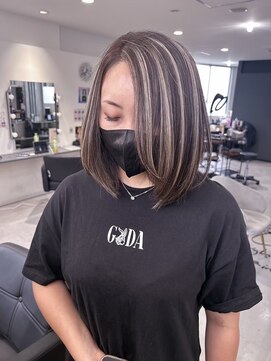 キング 枚方店(K!ng) 縮毛矯正髪質改善ハイライトレイヤーカット枚方美容室エクステ