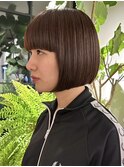 大人ショートボブ前下がりショートボブ前下がりボブひし形ボブ