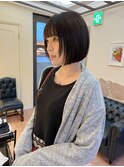 小顔レイヤーミニボブ