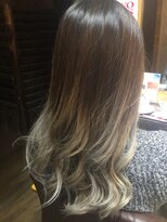 ユートピア(U topia)&nbsp;ホワイトグレージュグラデーションカラー