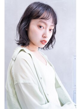 テイラー(Taylor) 【Taylor】大宮 オン眉×切りっぱなしボブ