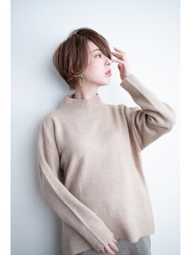 グロウアカバネ バイアンジュ(GLOW AKABANE by Ange) 大人ショート