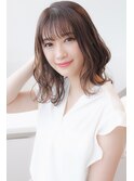 外ハネセミウェットミディ