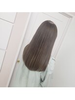 エレラビューティー(ELERA beauty)&nbsp;うる艶サラサラヘアー★ロングスタイル