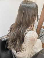 トランス(hair esthetics salon trans)&nbsp;透明感たっぷりロングヘアー