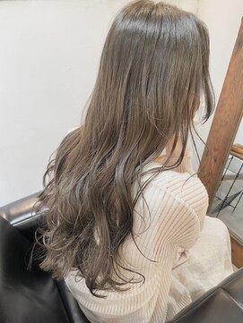トランス(hair esthetics salon trans) 透明感たっぷりロングヘアー