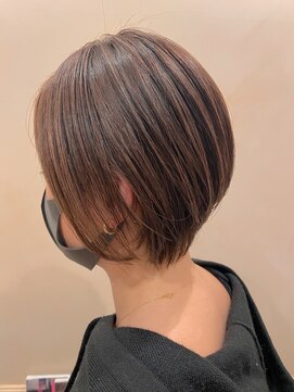 ハイル(Heil) 【Heil】 ボブレイヤー/ボブウルフ/前下がりボブ/アッシュ/池袋