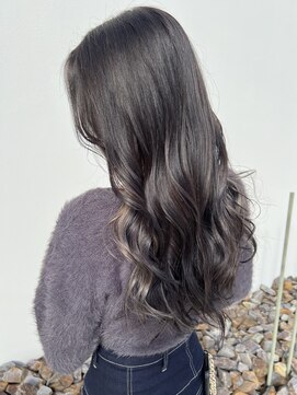 ゴットフロー(GOTTO FLOW) 暗髪透明感カラー×インナーベージュ