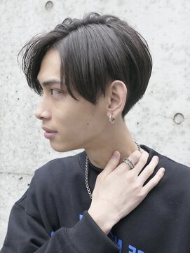 バイフィフス 原宿/表参道(by fifth) センターパート×ナチュラルストレート