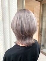 ヘアーアンドスパ フェリーチェ ミチ 野田屋町店(HAIR&SPA felice MICHI) 【felice MICHI 石井あすか】ホワイトシルバー