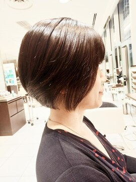 エムコーゾーヘアー(M KOZO hair) 大人ショートボブ